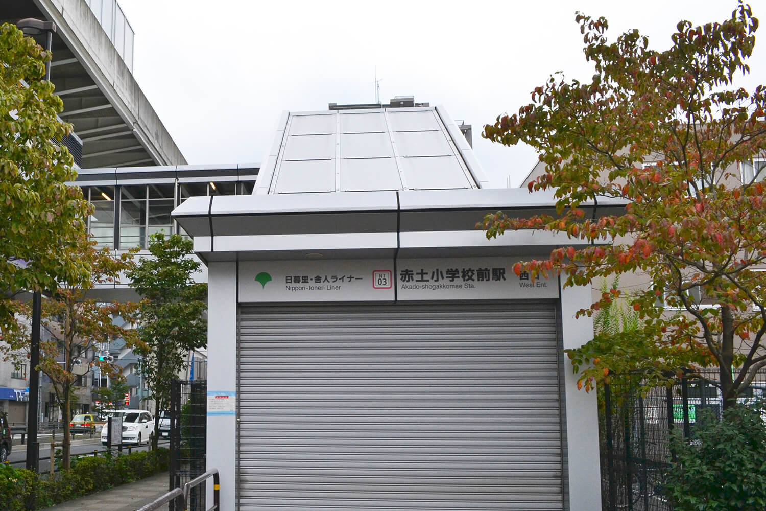 赤土小学校前のパーソナルジム1